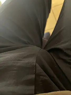 Snapshot of Antalyaburak chatting on 02-27-25, 07:12 Antalyaburak online show from 02-27-25, 07:12