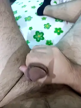 Snapshot of Antalyaburak chatting on 02-14-26, 01:02 Antalyaburak online show from 02-14-26, 01:02