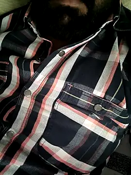 Snapshot of DudeBoyBad chatting on 01-28-25, 11:17 DudeBoyBad online show from 01-28-25, 11:17