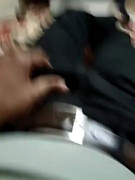 Snapshot of DudeBoyBad chatting on 02-18-25, 01:33 DudeBoyBad online show from 02-18-25, 01:33