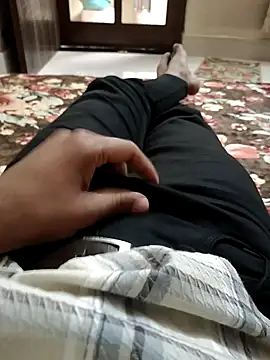 Snapshot of DudeBoyBad chatting on 02-22-25, 06:39 DudeBoyBad online show from 02-22-25, 06:39