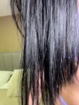 Valentcouple online show from 04-12-26, 10:15