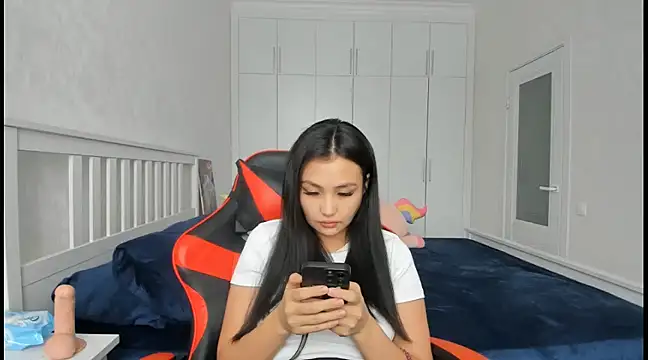 Snapshot of Missykitty01 chatting on 01-30-25, 05:09 Missykitty01 online show from 01-30-25, 05:09