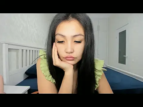 Snapshot of Missykitty01 chatting on 10-14-25, 11:05 Missykitty01 online show from 10-14-25, 11:05