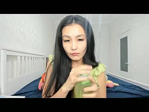 Snapshot of Missykitty01 chatting on 12-16-25, 01:54 Missykitty01 online show from 12-16-25, 01:54