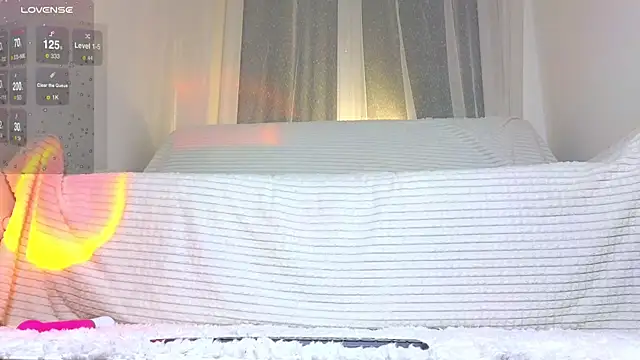 Tasha Miu online show from 12-15-24, 05:31