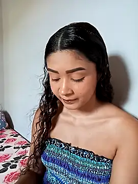 heleny901 online show from 10-13-25, 08:31