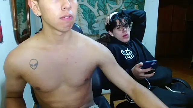 bigryuk0 online show from 12-06-24, 05:20
