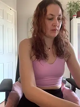 Snapshot of Littlelolo60 chatting on 03-11-25, 10:40 Littlelolo60 online show from 03-11-25, 10:40