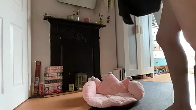 Snapshot of Littlelolo60 chatting on 11-16-25, 10:21 Littlelolo60 online show from 11-16-25, 10:21