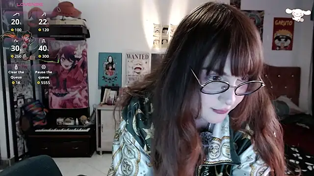 Snapshot of Avril2001 chatting on 01-14-26, 05:13 Avril2001 online show from 01-14-26, 05:13