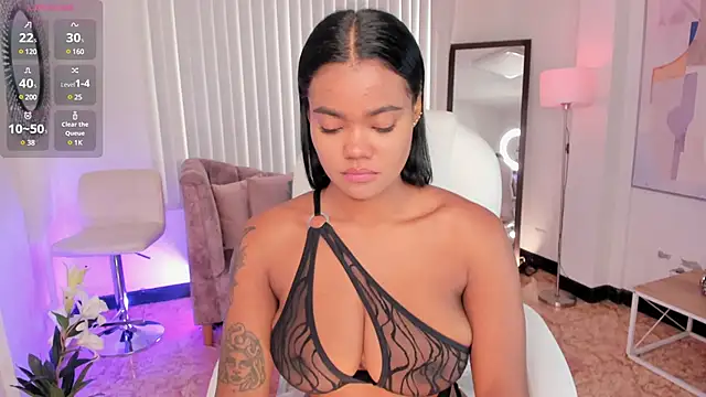 Snapshot of madisson_davon chatting on 02-12-25, 01:48 madisson davon online show from 02-12-25, 01:48