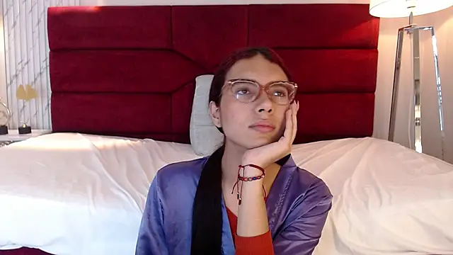 sara saenz99 online show from 02-08-25, 01:32