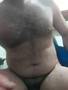 Snapshot of skrigul12 chatting on 02-01-26, 12:20 skrigul12 online show from 02-01-26, 12:20