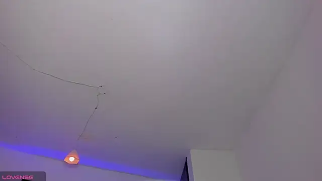 Scarlett 811 online show from 04-21-26, 08:23