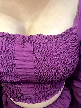 VR here 4U online show from 11-29-25, 05:38