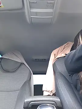 Snapshot of stacy_stoone chatting on 10-19-25, 08:37 stacy stoone online show from 10-19-25, 08:37