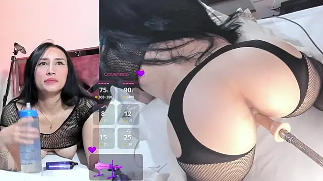 lili moonn online show from 10-02-25, 11:17