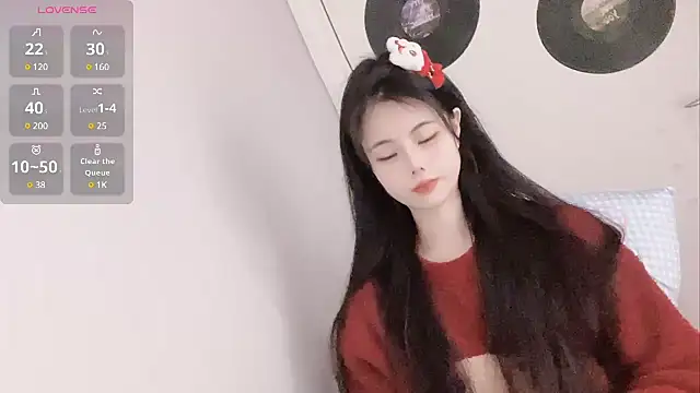 Qedgjwyz1 online show from 01-31-25, 11:46