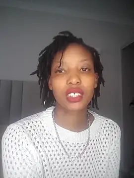 StarBarbiee online show from 12-25-24, 08:51