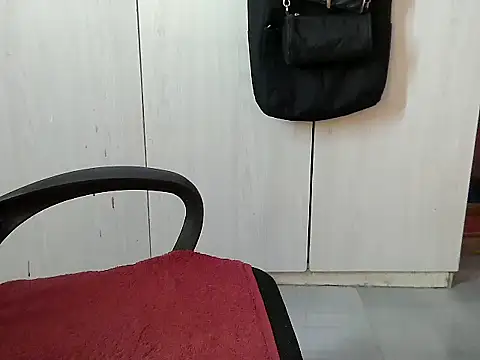 Snapshot of Destiny_Desire chatting on 09-15-25, 05:24 Destiny Desire online show from 09-15-25, 05:24