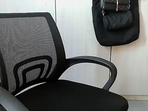 Snapshot of Destiny_Desire chatting on 10-10-25, 03:00 Destiny Desire online show from 10-10-25, 03:00