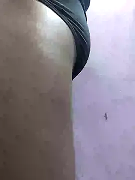 Snapshot of AmnionicDemeanor chatting on 12-06-24, 11:54 AmnionicDemeanor online show from 12-06-24, 11:54