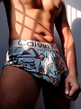 Snapshot of AmnionicDemeanor chatting on 11-15-25, 09:39 AmnionicDemeanor online show from 11-15-25, 09:39