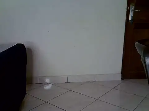 SWEETRENNE  online show from 04-10-26, 12:49