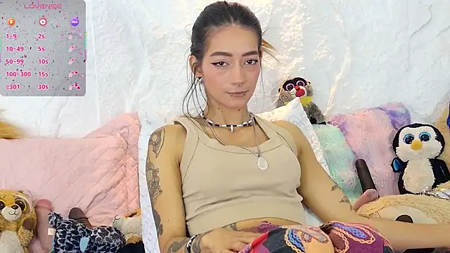 zorravioletta1 online show from 10-13-25, 01:22