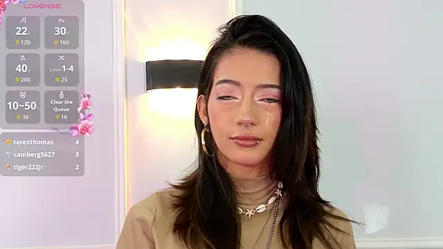 zorravioletta1 online show from 04-18-26, 07:07