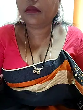 Snapshot of Swapna_143 chatting on 12-08-24, 02:49 Swapna 143 online show from 12-08-24, 02:49