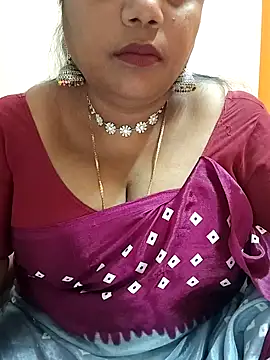 Snapshot of Swapna_143 chatting on 12-09-24, 02:56 Swapna 143 online show from 12-09-24, 02:56