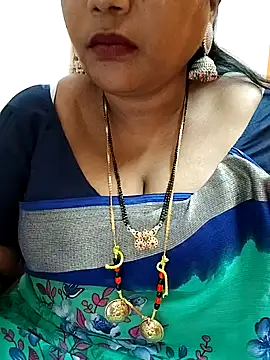 Snapshot of Swapna_143 chatting on 12-24-24, 06:00 Swapna 143 online show from 12-24-24, 06:00