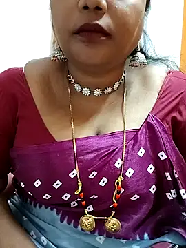 Snapshot of Swapna_143 chatting on 12-25-24, 02:57 Swapna 143 online show from 12-25-24, 02:57