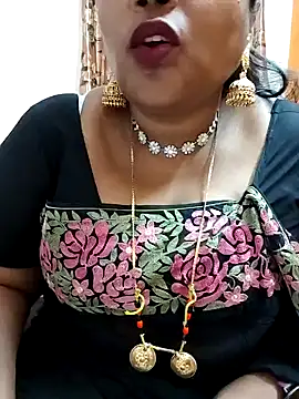 Snapshot of Swapna_143 chatting on 12-31-24, 04:57 Swapna 143 online show from 12-31-24, 04:57