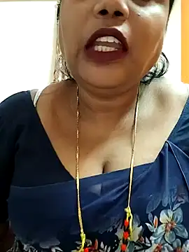 Snapshot of Swapna_143 chatting on 01-01-25, 02:51 Swapna 143 online show from 01-01-25, 02:51