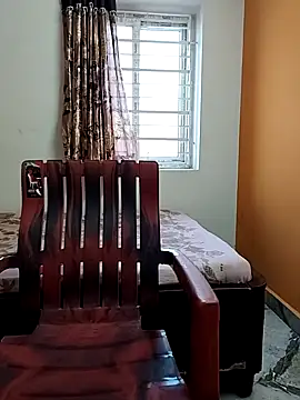 Snapshot of Swapna_143 chatting on 02-06-25, 02:33 Swapna 143 online show from 02-06-25, 02:33