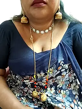 Snapshot of Swapna_143 chatting on 02-07-25, 03:01 Swapna 143 online show from 02-07-25, 03:01