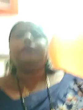 Snapshot of Swapna_143 chatting on 03-04-25, 02:38 Swapna 143 online show from 03-04-25, 02:38