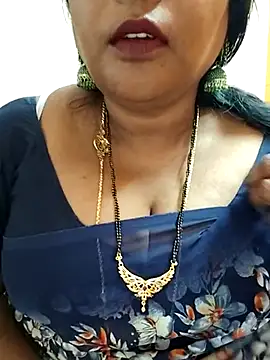 Snapshot of Swapna_143 chatting on 03-04-25, 05:53 Swapna 143 online show from 03-04-25, 05:53