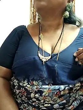 Snapshot of Swapna_143 chatting on 03-04-25, 05:03 Swapna 143 online show from 03-04-25, 05:03