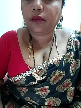 Snapshot of Swapna_143 chatting on 03-06-25, 02:41 Swapna 143 online show from 03-06-25, 02:41