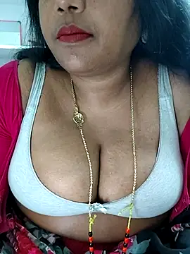 Snapshot of Swapna_143 chatting on 10-07-25, 05:10 Swapna 143 online show from 10-07-25, 05:10