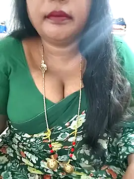 Snapshot of Swapna_143 chatting on 05-04-26, 02:51 Swapna 143 online show from 05-04-26, 02:51