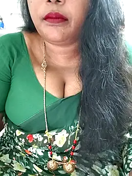 Snapshot of Swapna_143 chatting on 05-18-26, 02:40 Swapna 143 online show from 05-18-26, 02:40