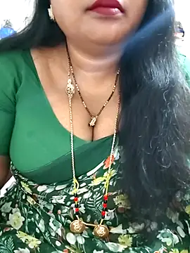 Snapshot of Swapna_143 chatting on 06-11-26, 02:22 Swapna 143 online show from 06-11-26, 02:22