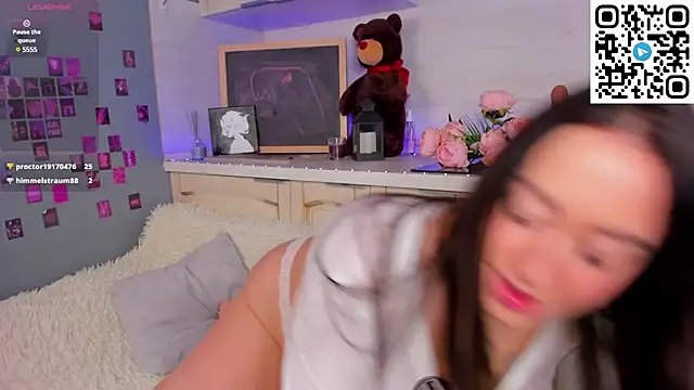 Snapshot of Kruela_Eva chatting on 03-03-25, 11:35 Kruela Eva online show from 03-03-25, 11:35