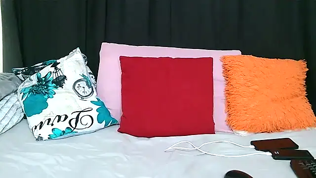 DIRTYTALKINQUEEN online show from 03-18-25, 10:04