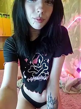 Snapshot of _Alice_0-0 chatting on 01-19-25, 07:37 Alice 0-0 online show from 01-19-25, 07:37